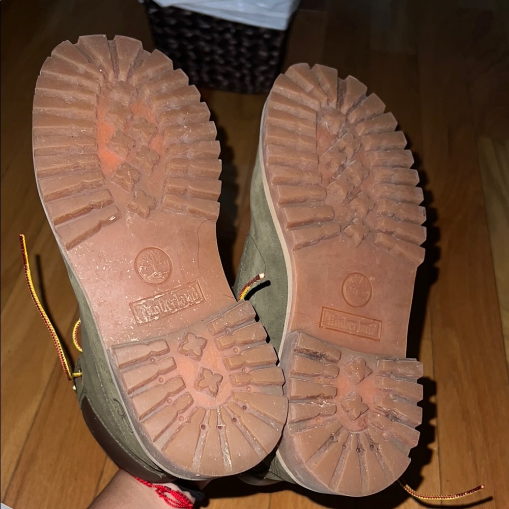 Green Timberland - Picture 2 of 6